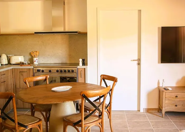 Domaine De Gialla Bergerie Quercia, 2 Pers, Piscine Chauffee, 10 Mn Villa *